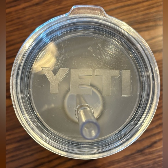 Pink Yeti 26oz stackable cup with straw - Picture 4 of 4